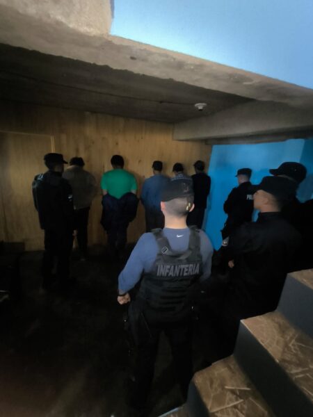 Bernardo de Irigoyen: cinco detenidos por amenazas con secuestro de armas de fuego Bernardo de Irigoyen: cinco detenidos por amenazas con secuestro de armas de fuego imagen-9