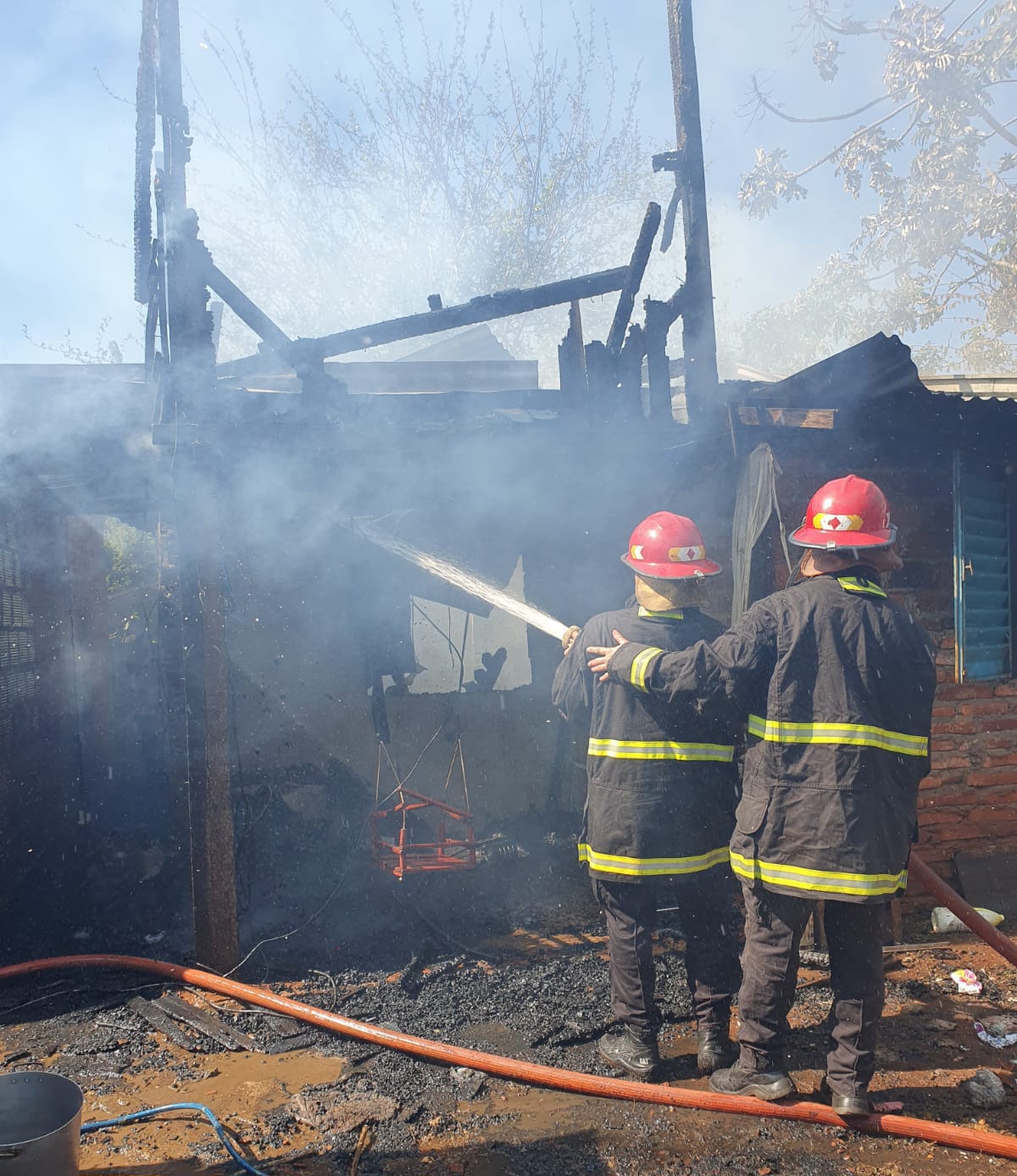 Incendio en una vivienda de Posadas: no hubo heridos imagen-2