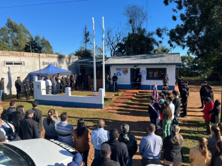 Fracrán ya cuenta con Comisaría propia y nueva Jefa al mando Fracrán ya cuenta con Comisaría propia y nueva Jefa al mando imagen-3