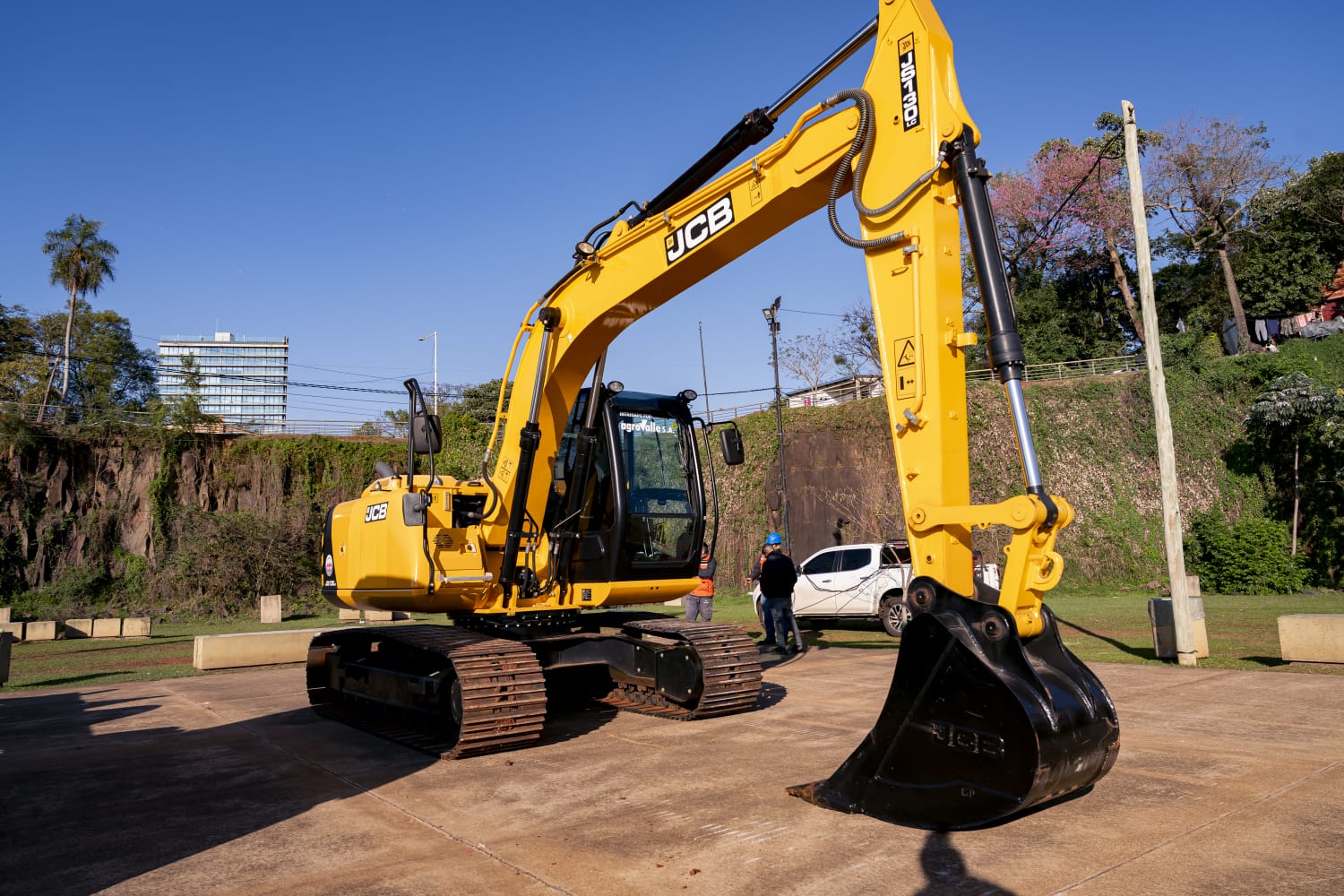 Passalacqua entregó maquinaria vial a ocho municipios para impulsar el desarrollo productivo y urbano 15 Passalacqua entregó maquinaria vial a ocho municipios para impulsar el desarrollo productivo y urbano imagen-14