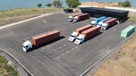 El Depósito Fiscal del Puerto de Posadas se consolida como un polo logístico estratégico El Depósito Fiscal del Puerto de Posadas se consolida como un polo logístico estratégico imagen-2