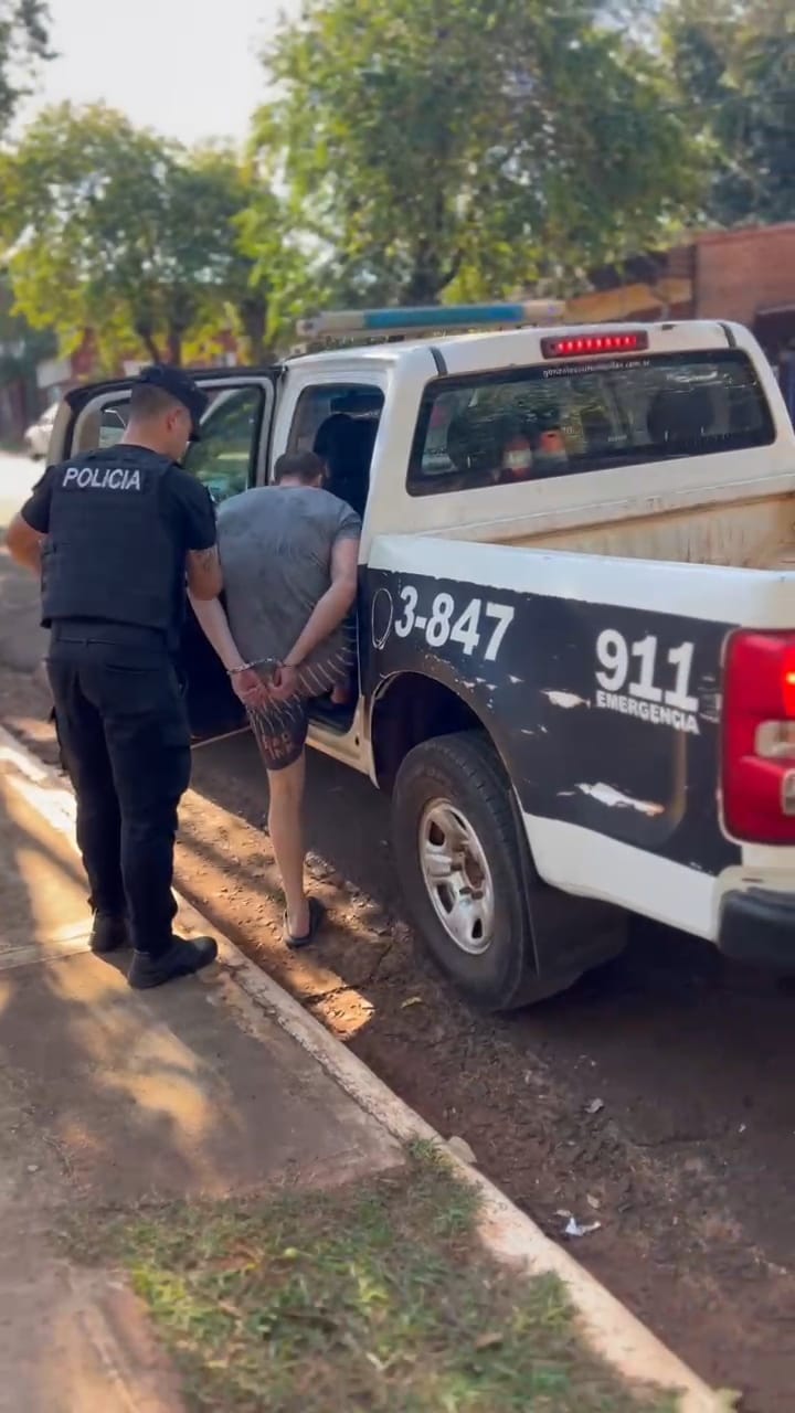 Frustran posible intento de fuga en la comisaría de Puerto Esperanza: hallaron un boquete en el calabozo 3 Frustran posible intento de fuga en la comisaría de Puerto Esperanza: hallaron un boquete en el calabozo imagen-2