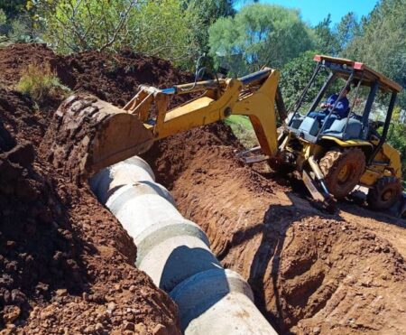 Fracrán: nueva alcantarilla mejora la infraestructura de la Ruta Provincial N° 15 imagen-9