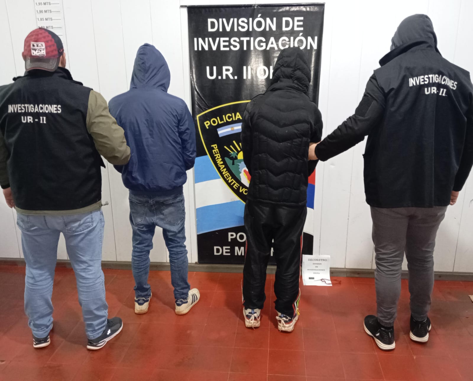 Operativos policiales dejaron diez demorados, allanamientos positivos y secuestros de elementos robados 5 Operativos policiales dejaron diez demorados, allanamientos positivos y secuestros de elementos robados imagen-4