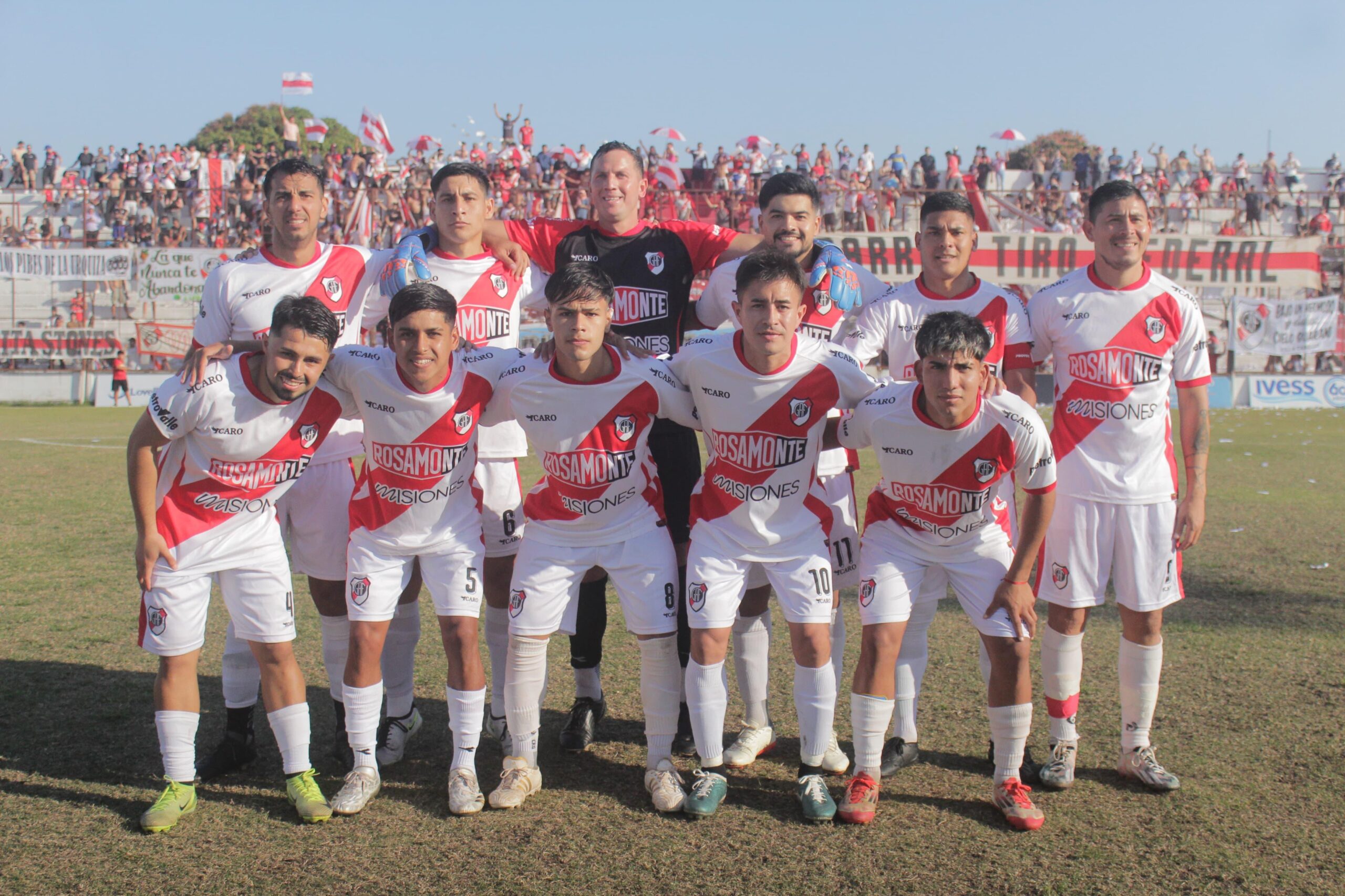 Fútbol Posadeño: Guaraní se adueñó del festejo en el Apertura Fútbol Posadeño: Guaraní se adueñó del festejo en el Apertura imagen-1