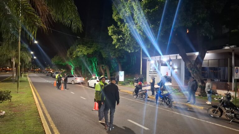 Fin de semana con 20 vehículos secuestrados por infracciones en la Costanera de Posadas Fin de semana con 20 vehículos secuestrados por infracciones en la Costanera de Posadas imagen-50
