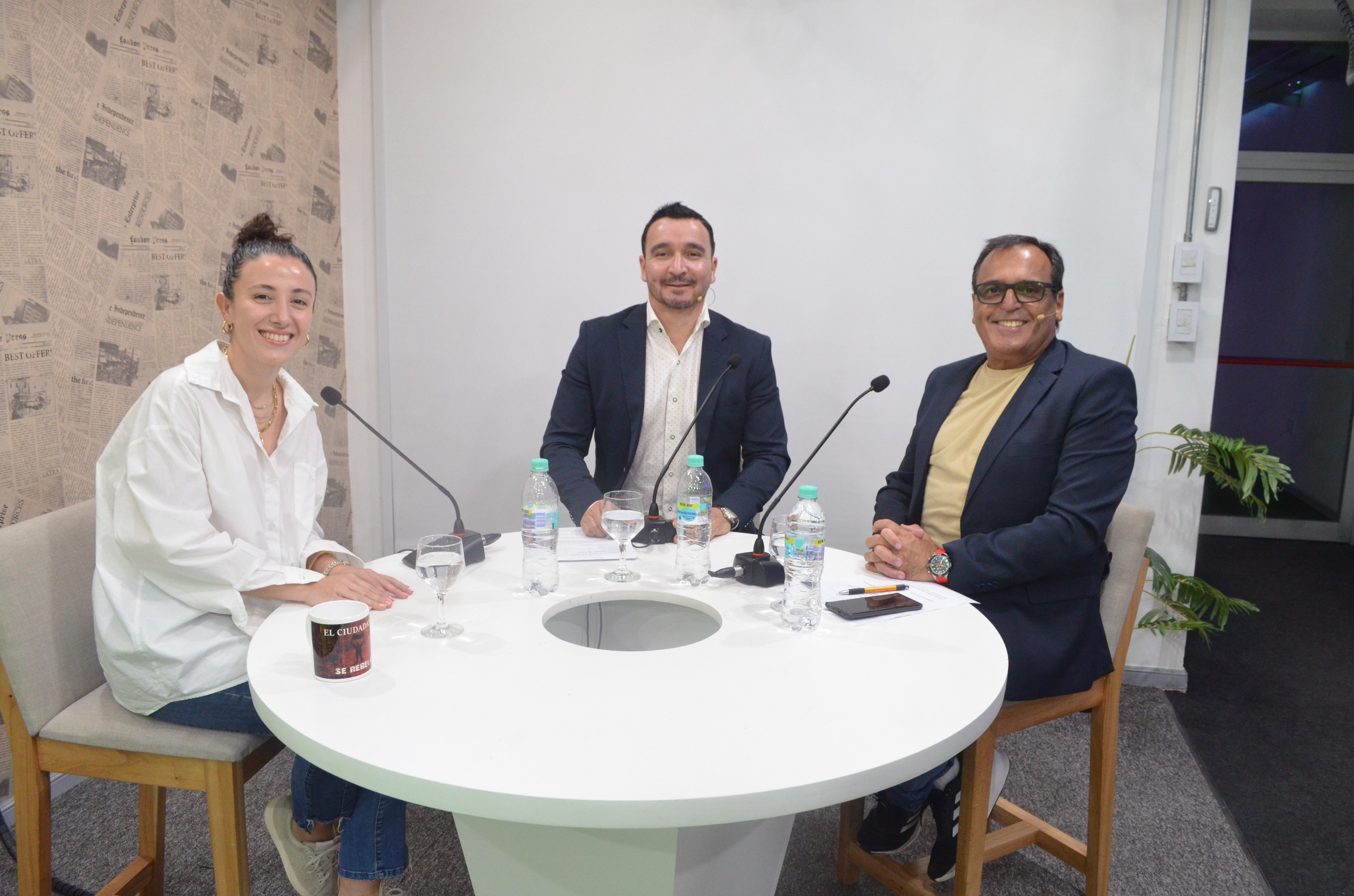 Elecciones 26-O: candidata dice que "no está bueno tildar de mala persona al otro porque con ello se evita la discusión ideológica" 5 Elecciones 26-O: candidata dice que "no está bueno tildar de mala persona al otro porque con ello se evita la discusión ideológica" imagen-4