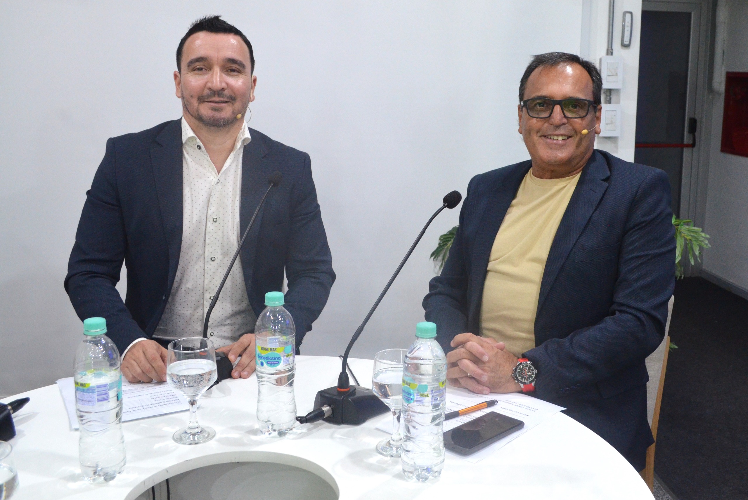 Elecciones 26-O: candidata dice que "no está bueno tildar de mala persona al otro porque con ello se evita la discusión ideológica" 3 Elecciones 26-O: candidata dice que "no está bueno tildar de mala persona al otro porque con ello se evita la discusión ideológica" imagen-2