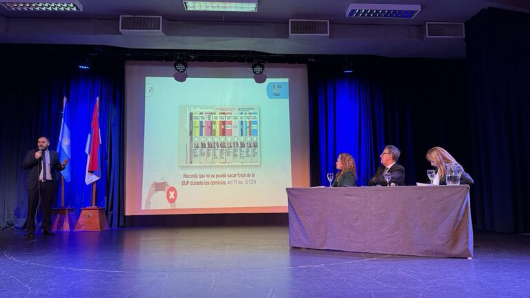 Se conformó la Junta Electoral Nacional Distrito Misiones 2025-2027 Se conformó la Junta Electoral Nacional Distrito Misiones 2025-2027 imagen-26