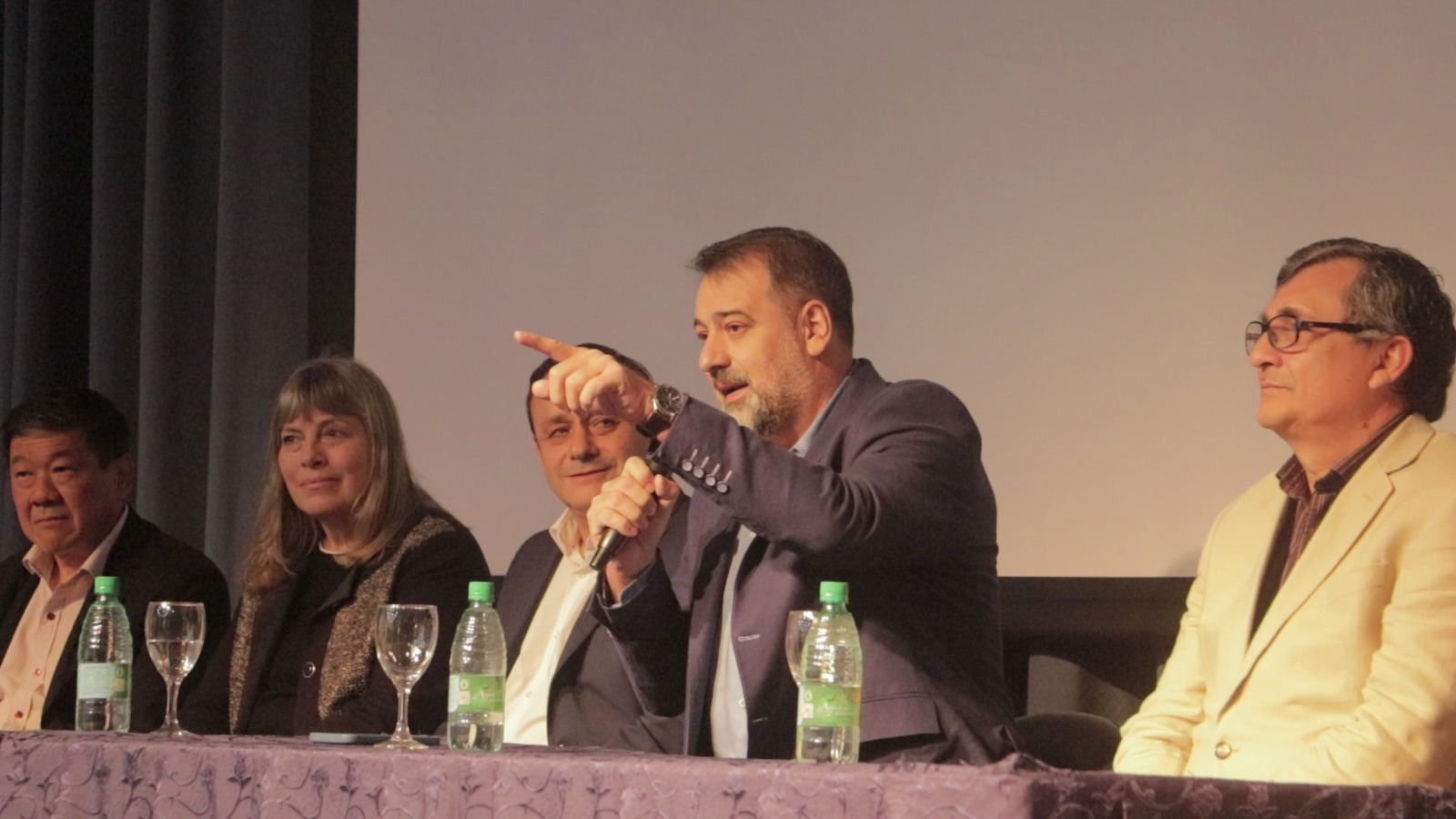 Misiones fortalece su sistema sanitario provincial: egresaron más de un centenar residentes de especialidades médicas y no médicas imagen-2