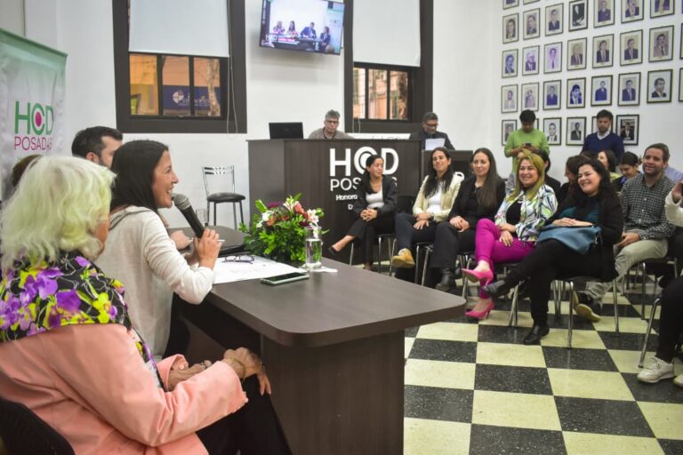 Inclusión y participación: las personas mayores toman protagonismo en el HCD posadeño Inclusión y participación: las personas mayores toman protagonismo en el HCD posadeño imagen-17