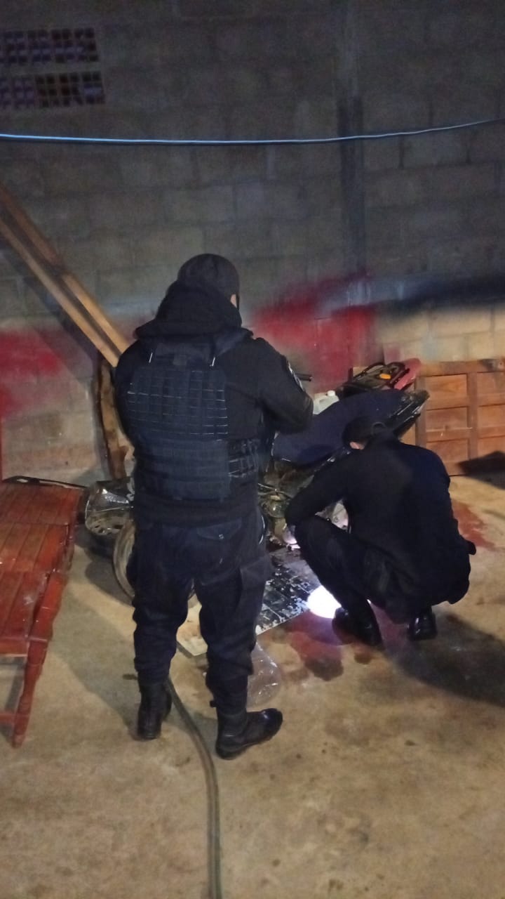 Allanamientos simultáneos en Garupá: motocicletas incautadas, un detenido 3 Allanamientos simultáneos en Garupá: motocicletas incautadas, un detenido imagen-2