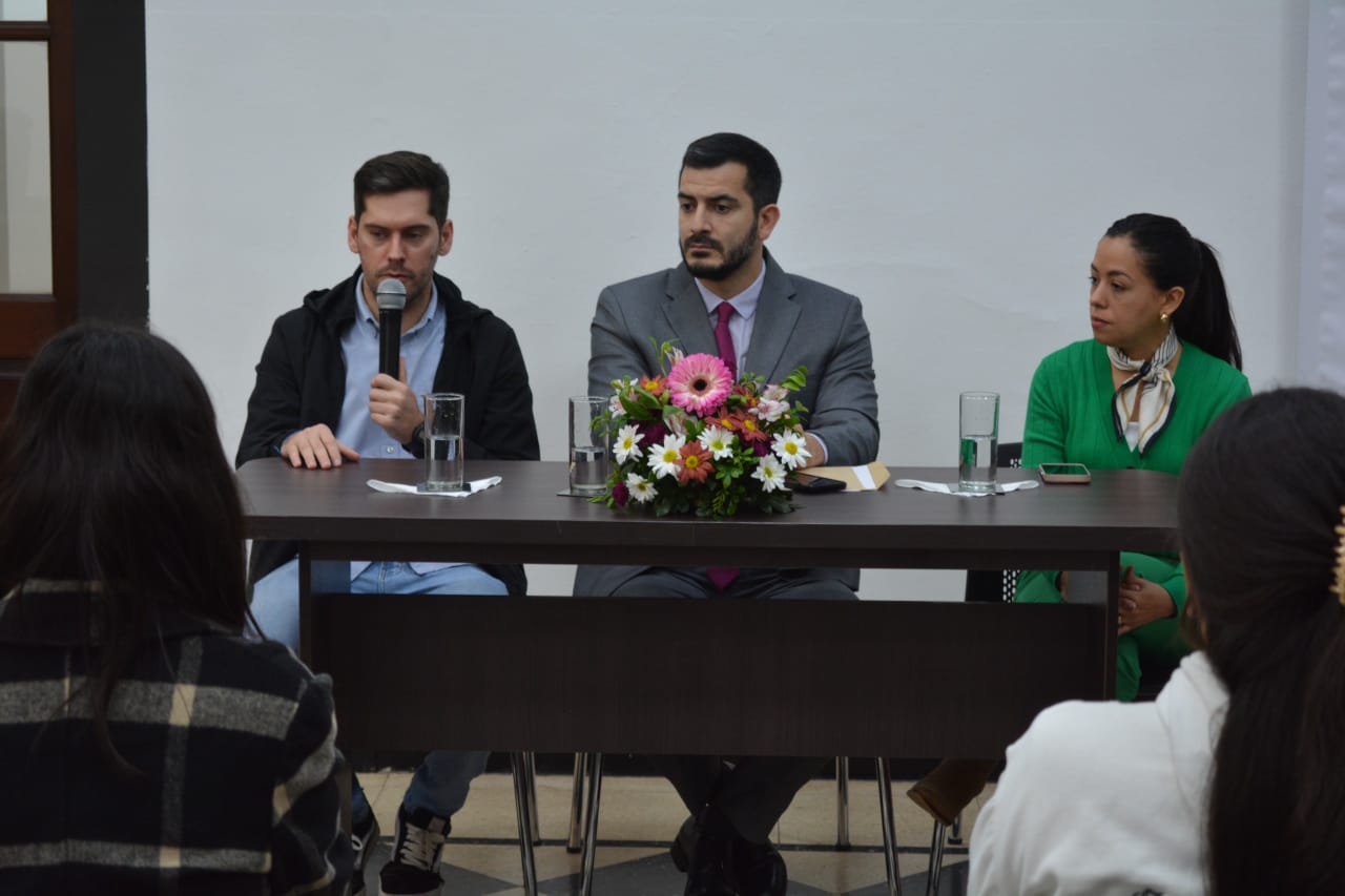 “Juventud que legisla”: se lanzó la 8va edición del Parlamento Estudiantil Inclusivo municipal 7 “Juventud que legisla”: se lanzó la 8va edición del Parlamento Estudiantil Inclusivo municipal imagen-6