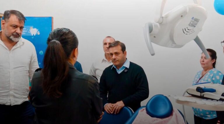 Herrera Ahuad cuestiona el ajuste en salud y sostiene que Misiones invierte recursos propios para garantizar la atención pública Herrera Ahuad cuestiona el ajuste en salud y sostiene que Misiones invierte recursos propios para garantizar la atención pública imagen-25