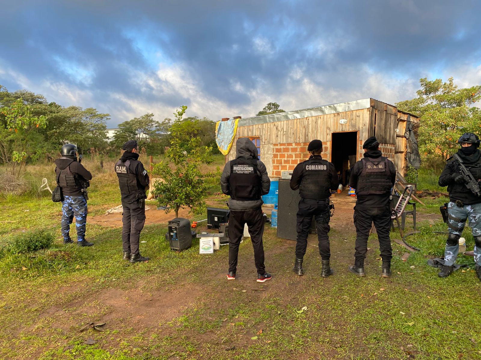 Desarticulan "narcokiosco" en Posadas: dos detenidos y secuestro de cocaína, dinero y objetos robados 3 Desarticulan "narcokiosco" en Posadas: dos detenidos y secuestro de cocaína, dinero y objetos robados imagen-2