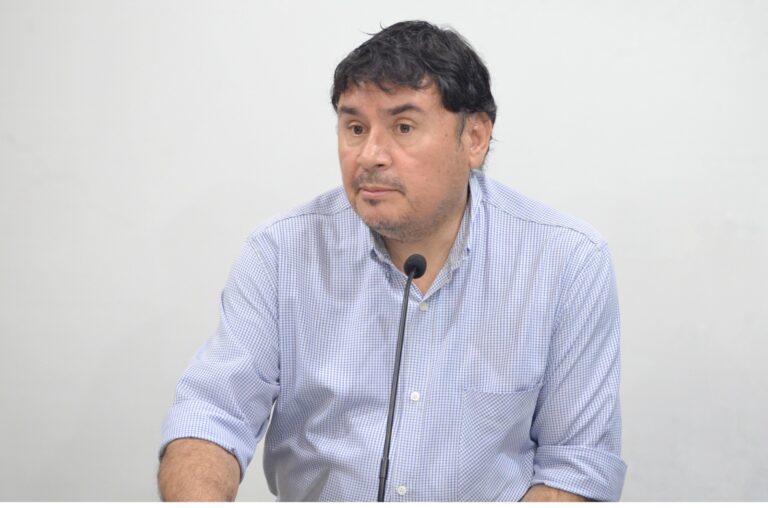 El escritor Marcelo Galeano presentó su novela “Luciana” y reflexionó sobre la violencia de género, la resiliencia y la literatura misionera El escritor Marcelo Galeano presentó su novela “Luciana” y reflexionó sobre la violencia de género, la resiliencia y la literatura misionera imagen-39