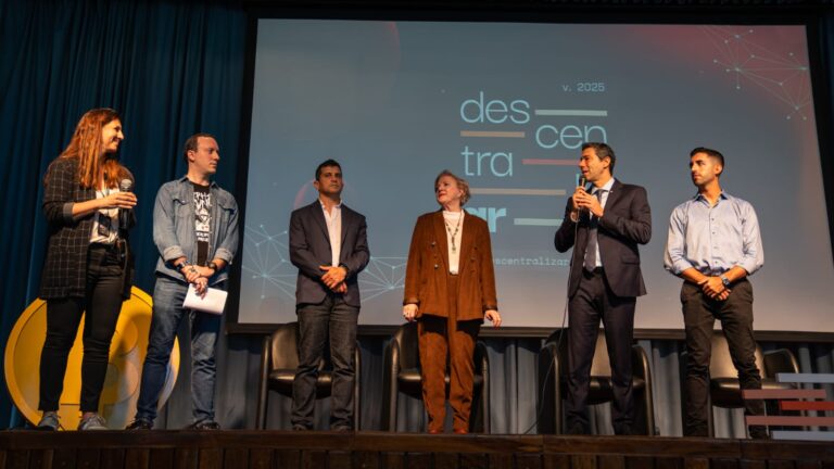 Con el apoyo del Gobierno de Misiones, Posadas fue sede de la 6ª edición de DescentralizAR 2025 Con el apoyo del Gobierno de Misiones, Posadas fue sede de la 6ª edición de DescentralizAR 2025 imagen-36