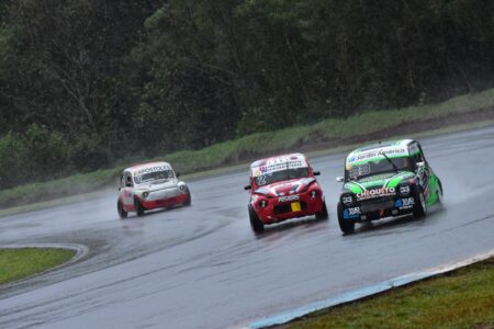 Automovilismo: sábado de clasificaciones y series en la fecha especial de Oberá imagen-6