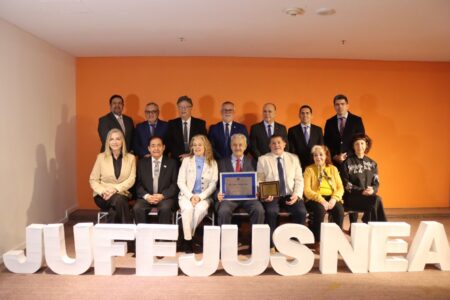 El Poder Judicial de Misiones brindó un reconocimiento al ex ministro del STJ Jorge Rojas por sus 34 años de trayectoria imagen-7