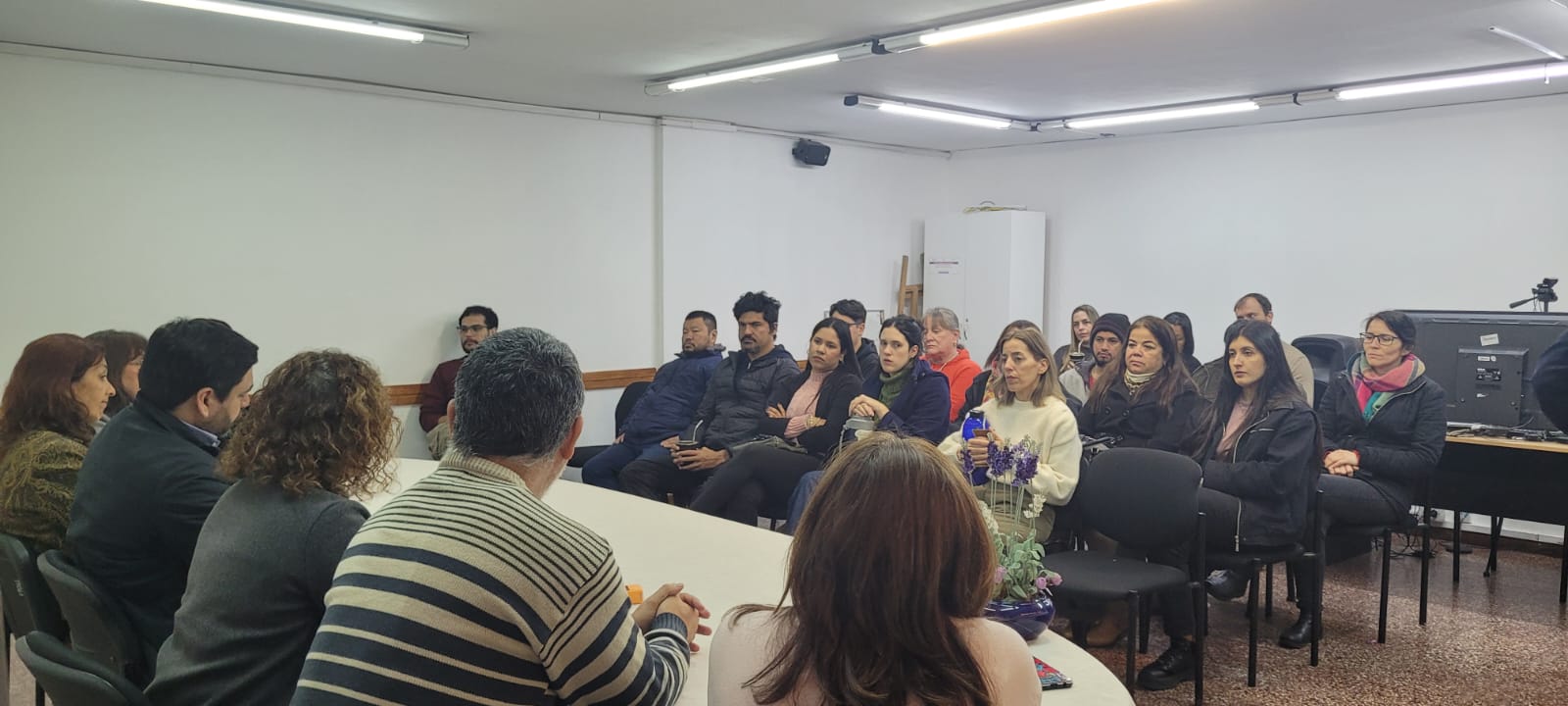 Comisión de Abordaje y Facultad de Humanidades firmaron Convenio de prevención del suicidio 7 Comisión de Abordaje y Facultad de Humanidades firmaron Convenio de prevención del suicidio imagen-6