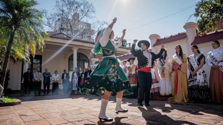 Oberá: Passalacqua lanzó la 45ta Fiesta Nacional del Inmigrante, con grandes expectativas esperan más de 30 mil visitantes Oberá: Passalacqua lanzó la 45ta Fiesta Nacional del Inmigrante, con grandes expectativas esperan más de 30 mil visitantes imagen-33