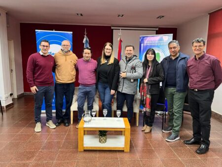 Misiones lanza una capacitación para docentes de Educación Técnica imagen-2