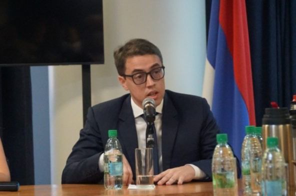 Megaoperativo internacional por MASI: “Nos encontramos con una gran cantidad de información”, dijo el fiscal Espeche imagen-2