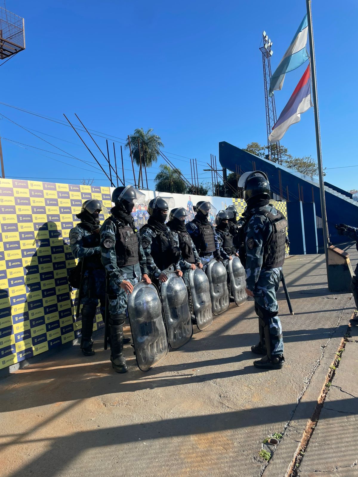 La Dirección Guardia Infantería refuerza sus prácticas de cobertura de seguridad en canchas de fútbol imagen-6