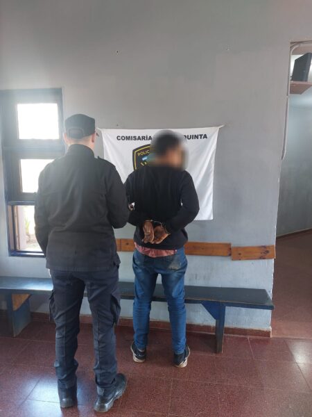 Posadas: fue capturado por la Policía escondido en una cámara subterránea robando cables imagen-4