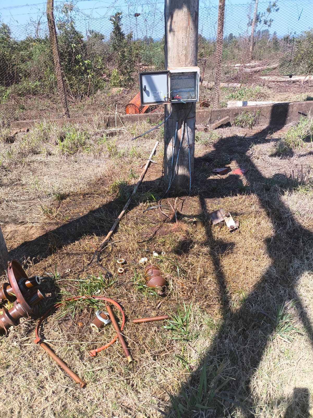 Vandalismo y hurto en subestación dejó sin energía a San Ignacio 5 Vandalismo y hurto en subestación dejó sin energía a San Ignacio imagen-4