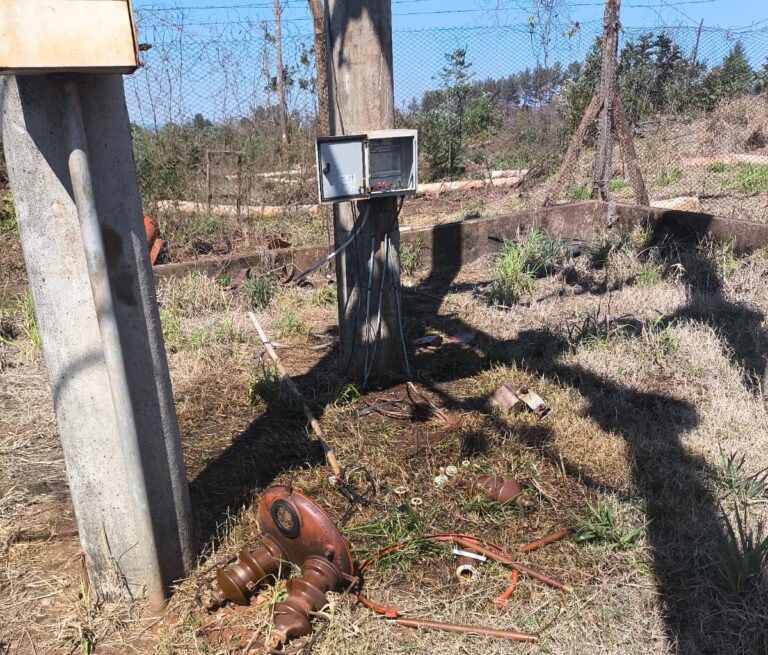 Vandalismo y hurto en subestación dejó sin energía a San Ignacio Vandalismo y hurto en subestación dejó sin energía a San Ignacio imagen-36