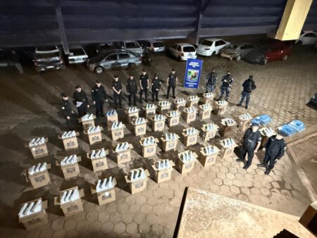 Más de 50 millones en contrabando: incautaron en Bernardo de Irigoyen una camioneta robada en Brasil cargada de cigarrillos imagen-9