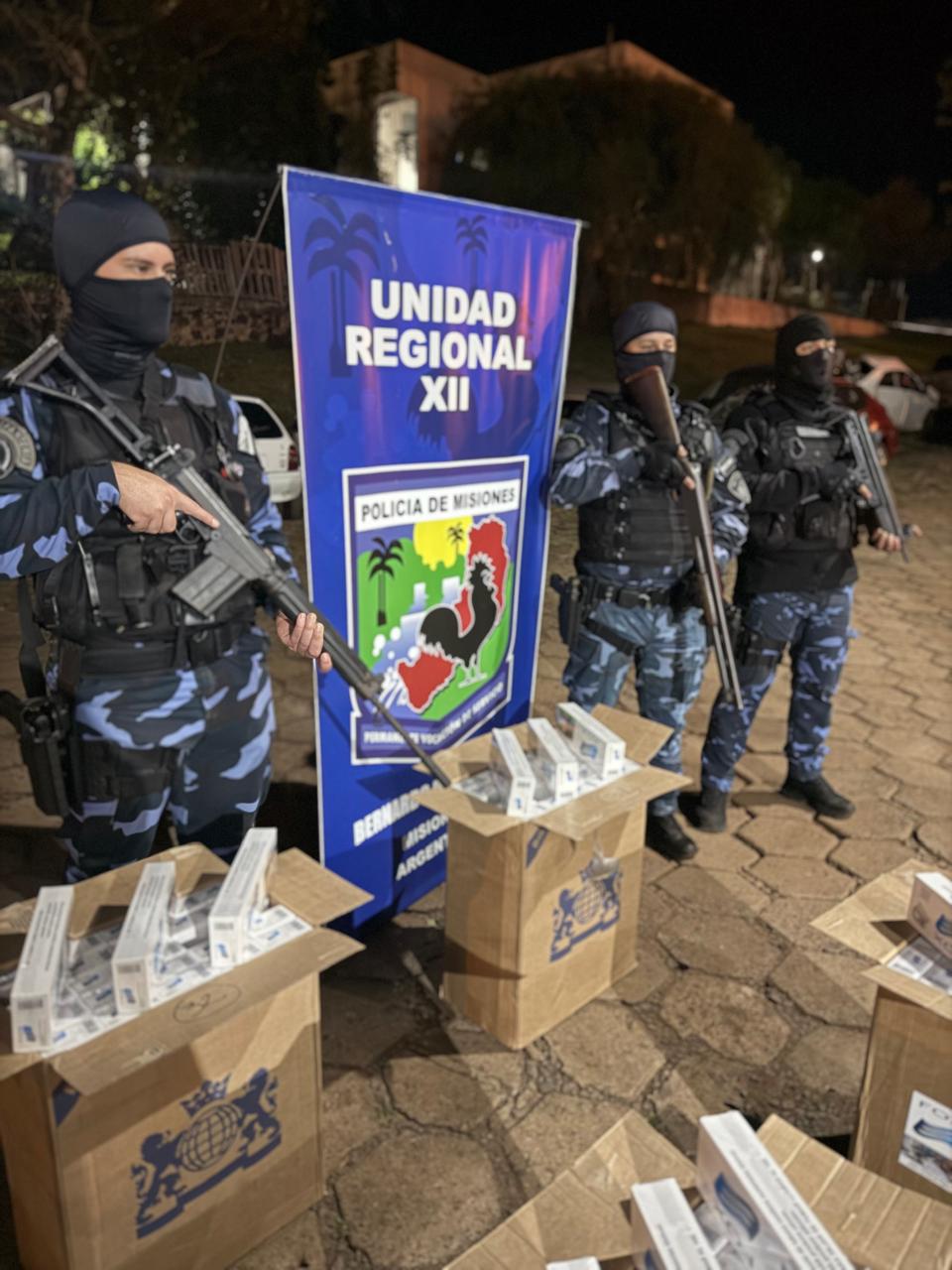 Más de 50 millones en contrabando: incautaron en Bernardo de Irigoyen una camioneta robada en Brasil cargada de cigarrillos 9 Más de 50 millones en contrabando: incautaron en Bernardo de Irigoyen una camioneta robada en Brasil cargada de cigarrillos imagen-8