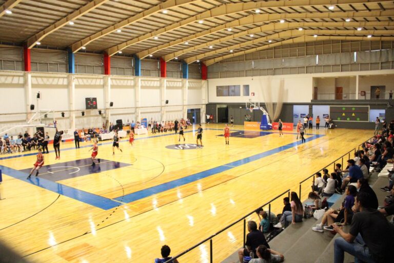 Fue inaugurada la nueva cancha de básquet del CePARD Fue inaugurada la nueva cancha de básquet del CePARD imagen-44