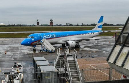 Misiones concreta la primera importación aérea de repuestos industriales desde Italia imagen-7