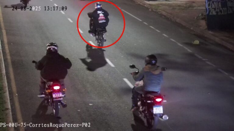 Anillo digital del 911 permitió identificar a motociclistas que hacían maniobras temerarias en Posadas Anillo digital del 911 permitió identificar a motociclistas que hacían maniobras temerarias en Posadas imagen-28
