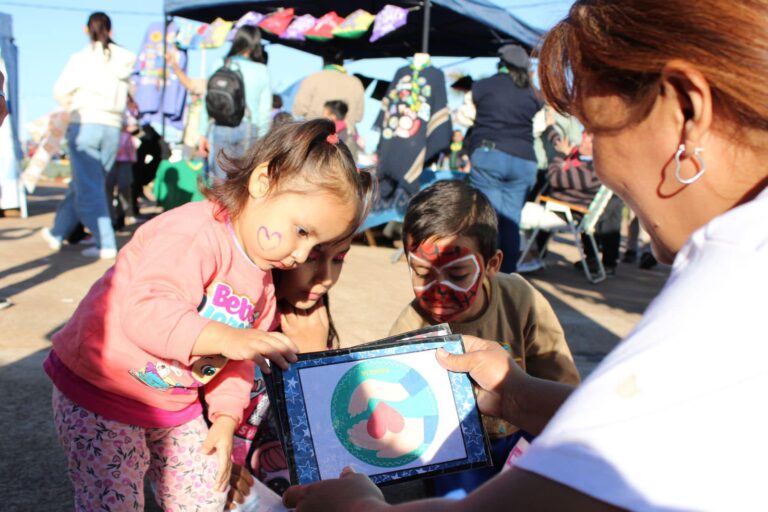 Con diversas actividades lúdicas y de aprendizaje llega la cuarta edición de Explorando tus Derechos, en la costanera de Posadas Con diversas actividades lúdicas y de aprendizaje llega la cuarta edición de Explorando tus Derechos, en la costanera de Posadas imagen-31