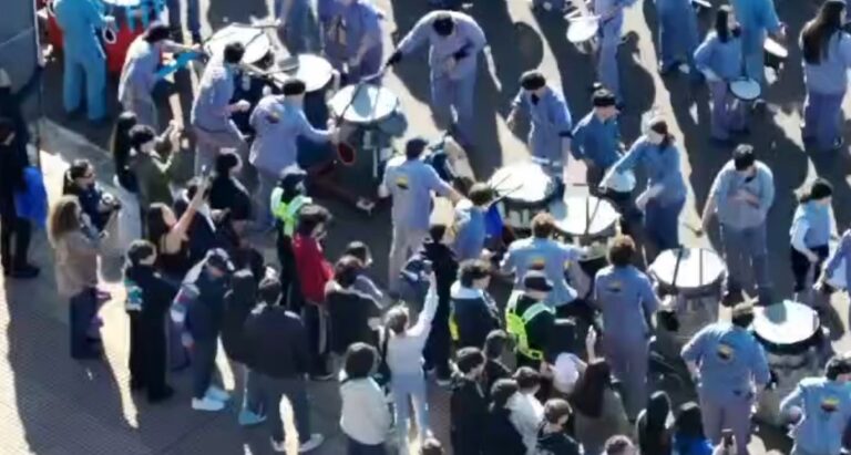 La Policía monitorea con drones y cámaras la prueba piloto de la Estudiantina para garantizar la seguridad de los adolescentes imagen-30