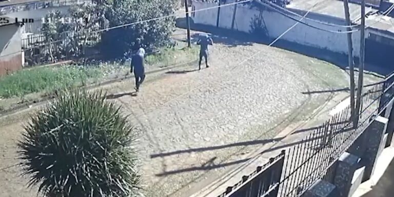 Delincuentes ingresaron a una casa buscando dinero pero se llevaron un magro botín imagen-40