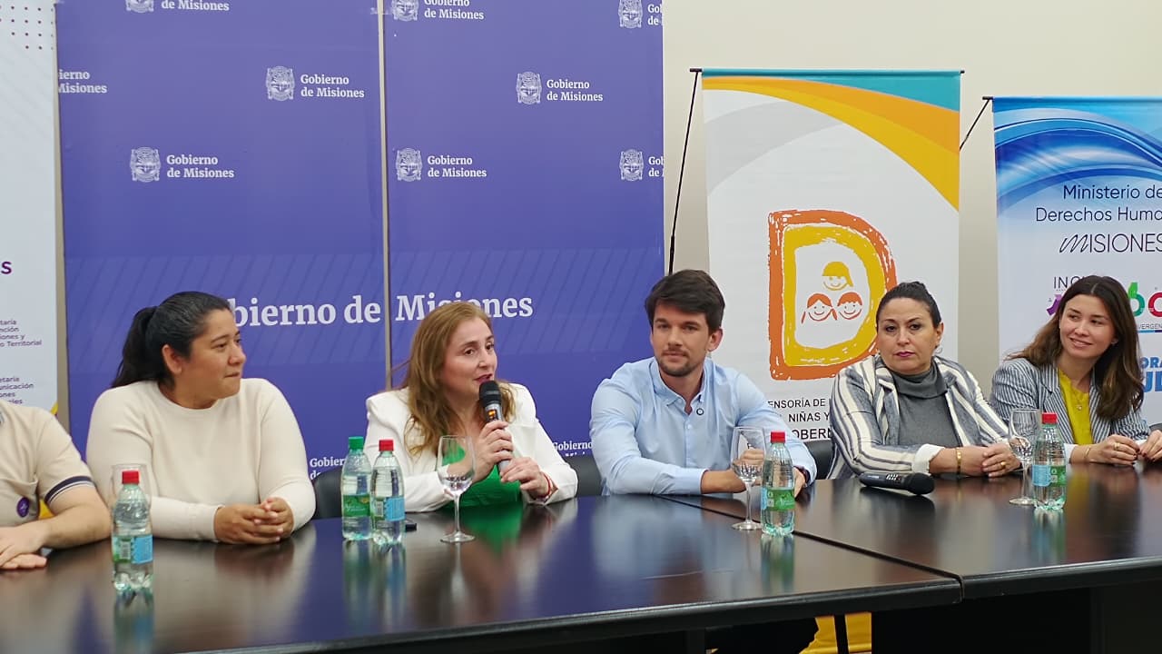 Con diversas actividades lúdicas y de aprendizaje llega la cuarta edición de Explorando tus Derechos, en la costanera de Posadas 5 Con diversas actividades lúdicas y de aprendizaje llega la cuarta edición de Explorando tus Derechos, en la costanera de Posadas imagen-4