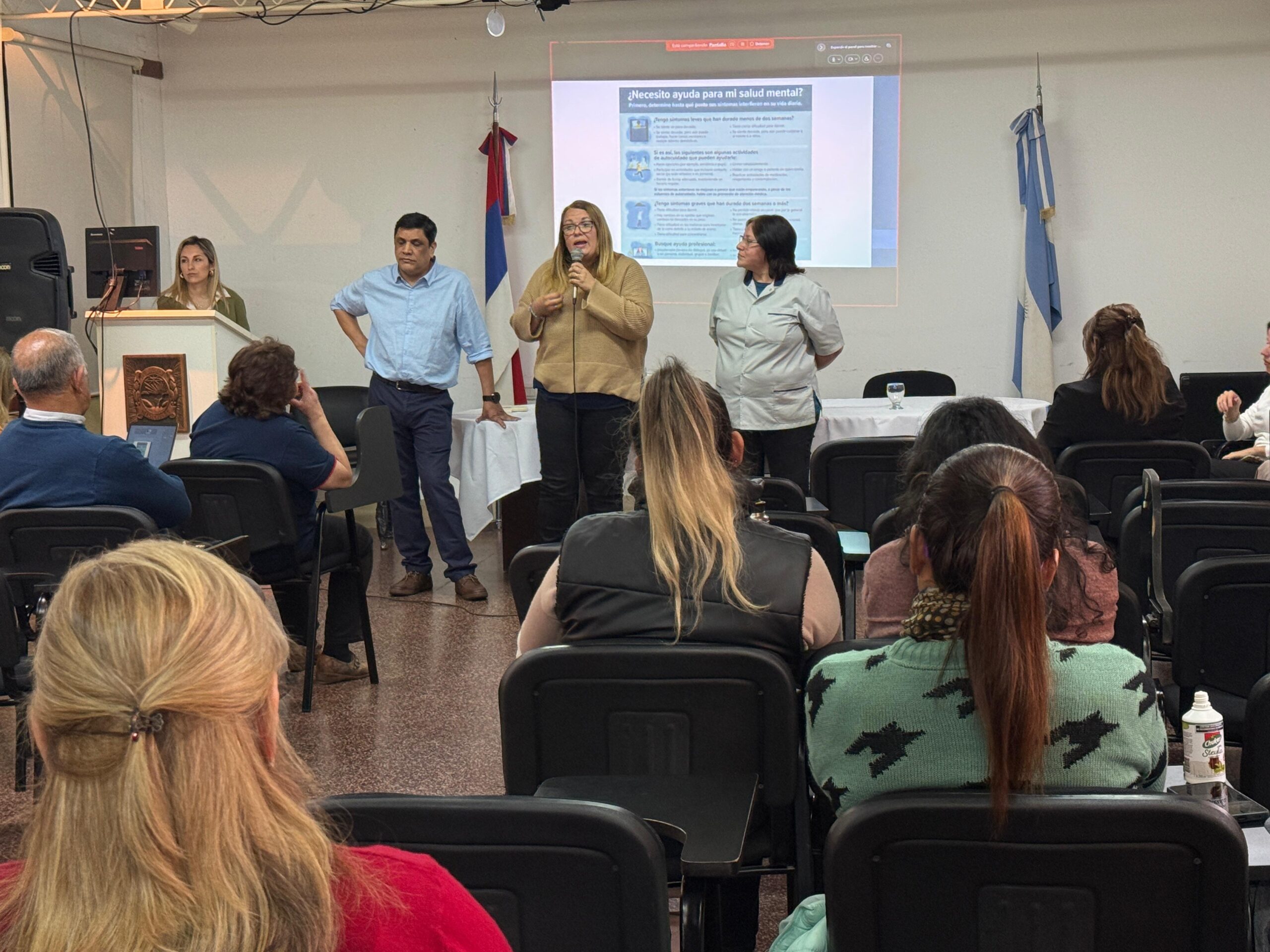 Ciclo de capacitación del Ministerio de Salud Pública fortalece la atención integral en salud mental para enfermería Ciclo de capacitación del Ministerio de Salud Pública fortalece la atención integral en salud mental para enfermería imagen-1