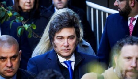 El Gobierno nacional evalúa recurrir a la Corte si el Congreso rechaza los vetos sobre jubilaciones y discapacidad imagen-1