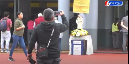 Masiva afluencia de fieles a San Cayetano: "Las cosas no solamente se transforman con la crítica sino con la fe y el amor", observan imagen-10