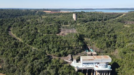 Aniversario de la Central Hidroeléctrica Urugua-í: 35 años generando energía para el desarrollo de Misiones Aniversario de la Central Hidroeléctrica Urugua-í: 35 años generando energía para el desarrollo de Misiones imagen-10