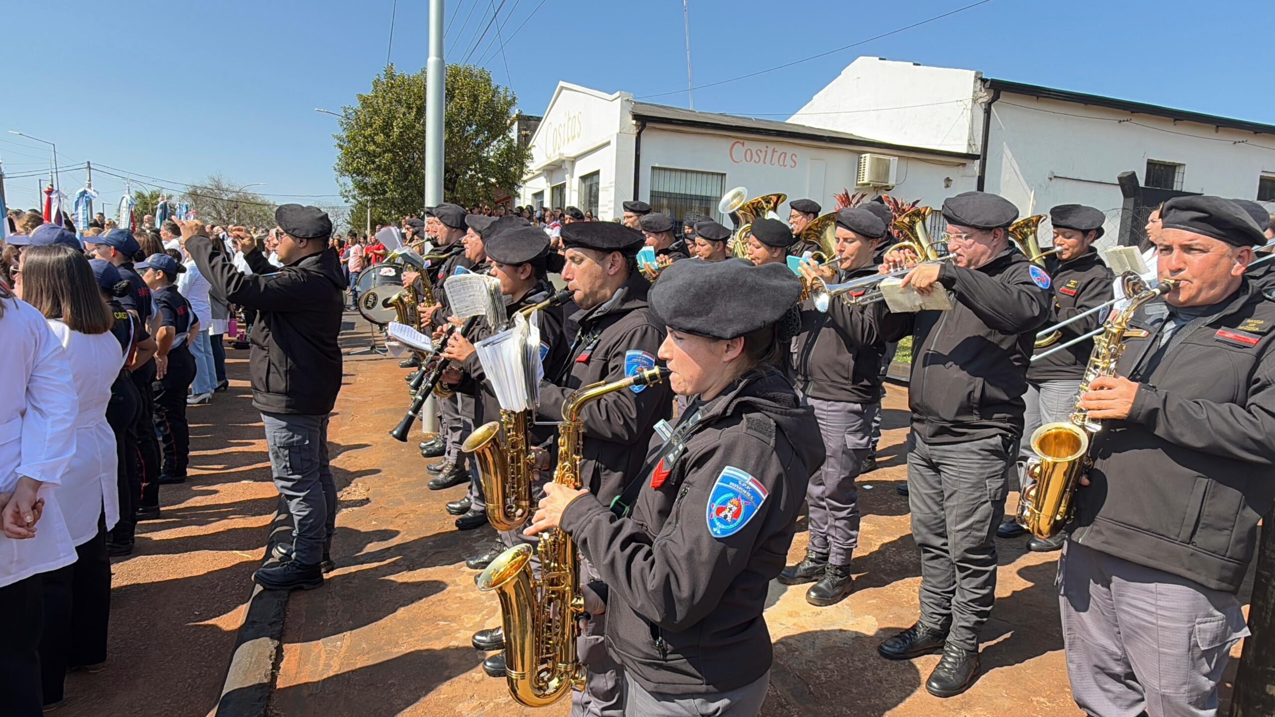 La 39° Fiesta Provincial del Docente comenzó en Campo Grande con un emotivo homenaje a los educadores imagen-14