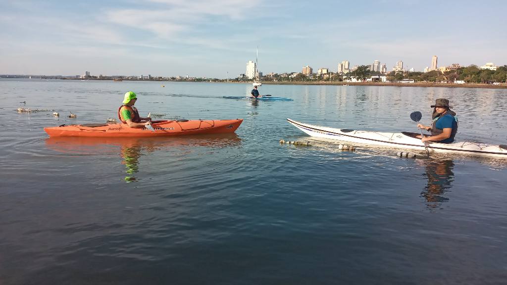La EBY intimó a clubes náuticos y al Liceo Storni a desalojar predios ribereños al río Paraná "en un plazo perentorio" imagen-4