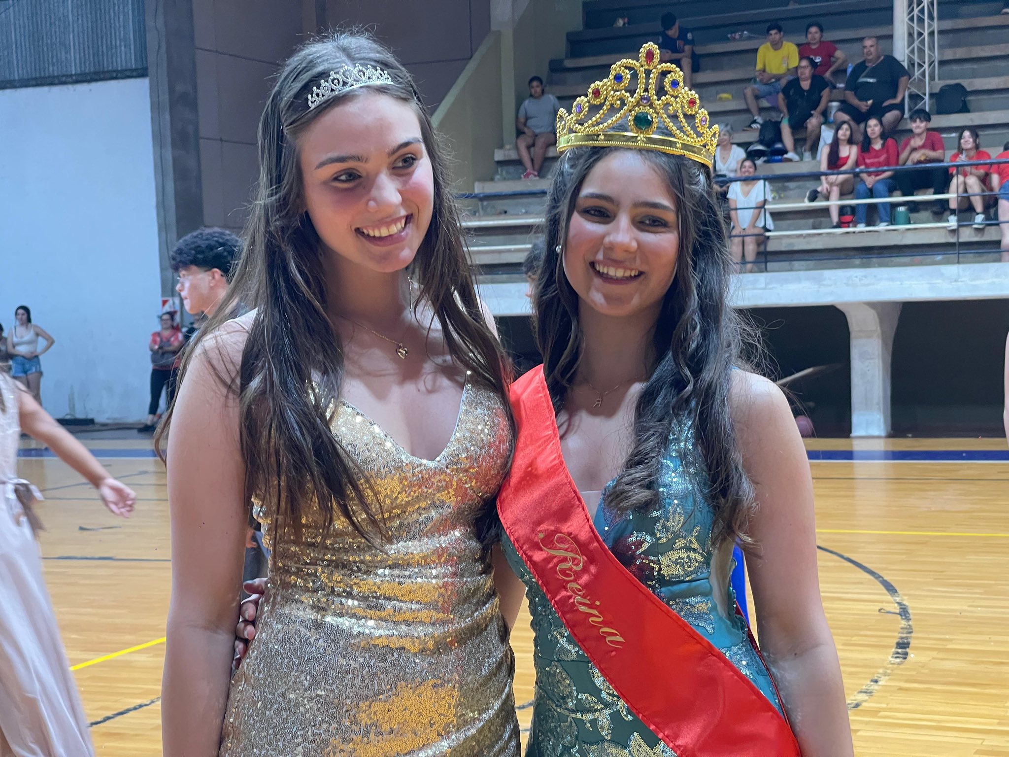 Rosario Agustini y Juan Ferreira fueron electos Reyes de la Estudiantina de Puerto Iguazú imagen-8