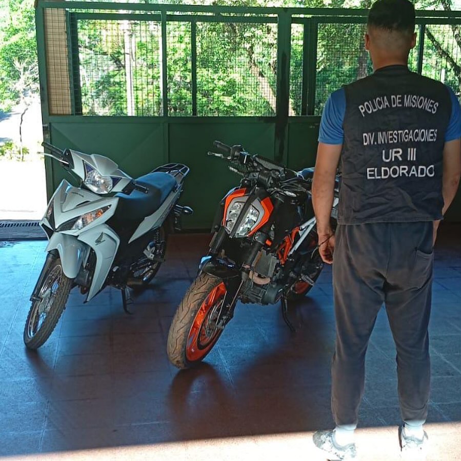 Cuatro detenidos y siete motos robadas recuperadas en operativos policiales imagen-6