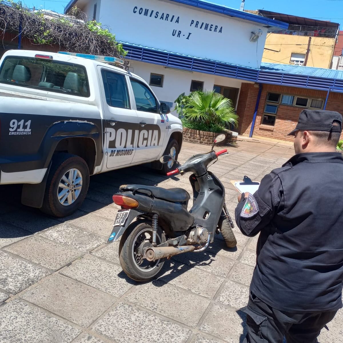 Cuatro detenidos y siete motos robadas recuperadas en operativos policiales imagen-2