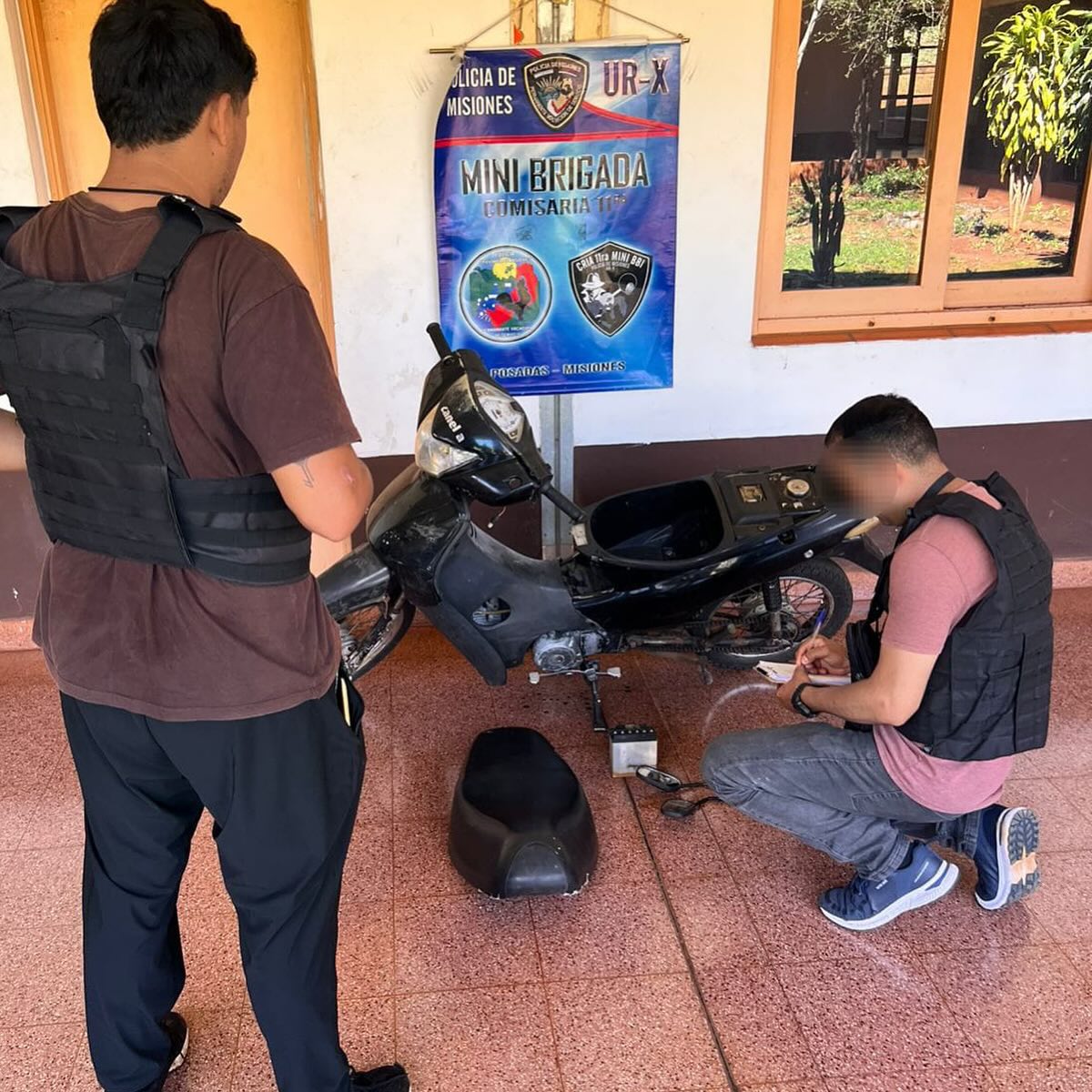 Cuatro detenidos y siete motos robadas recuperadas en operativos policiales imagen-4